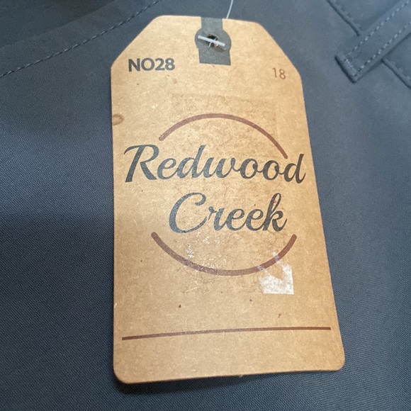 Redwood Creek Size 40 Charcoal Shorts NWT - Picture 3 of 8